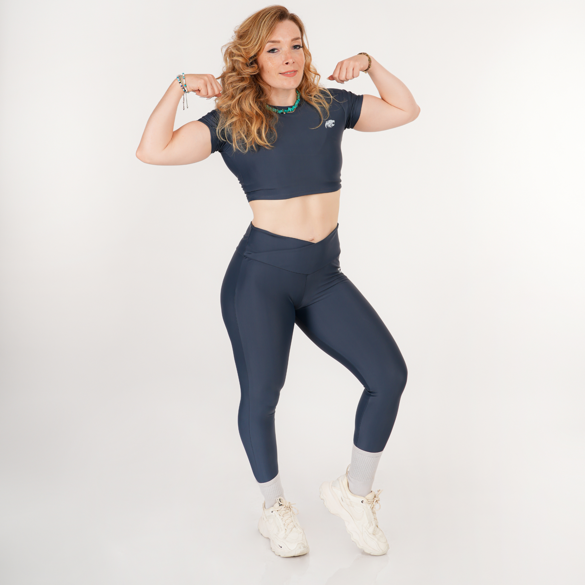 T-SHIRT HOODIE & SHORTS SET - BLACK