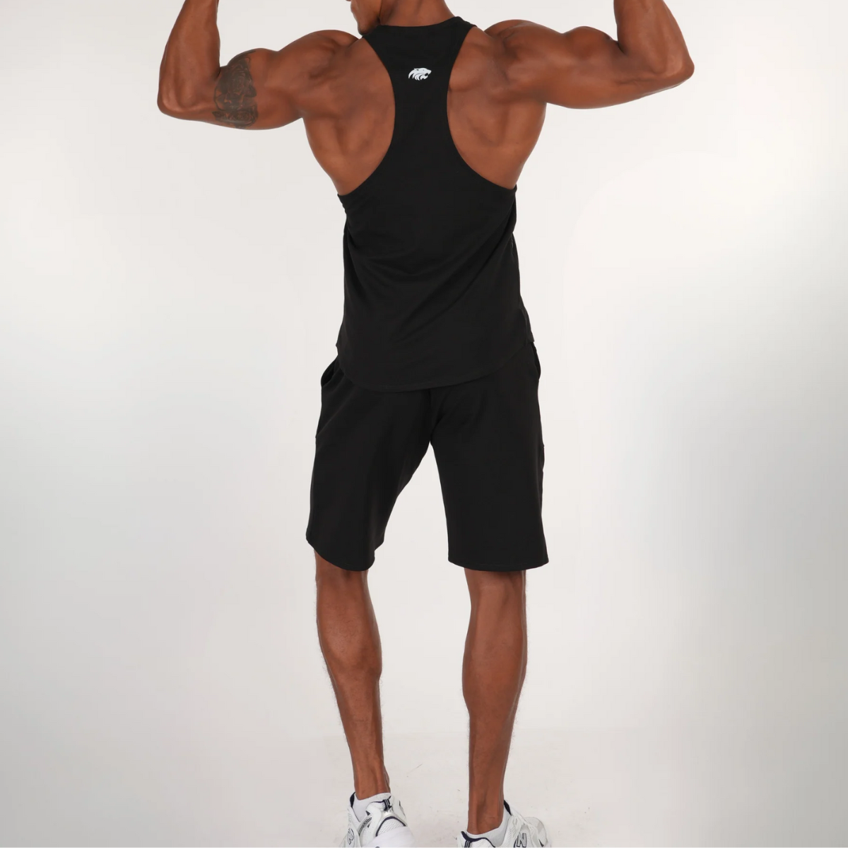 SET STRINGER  &amp; SHORT TIGERZ