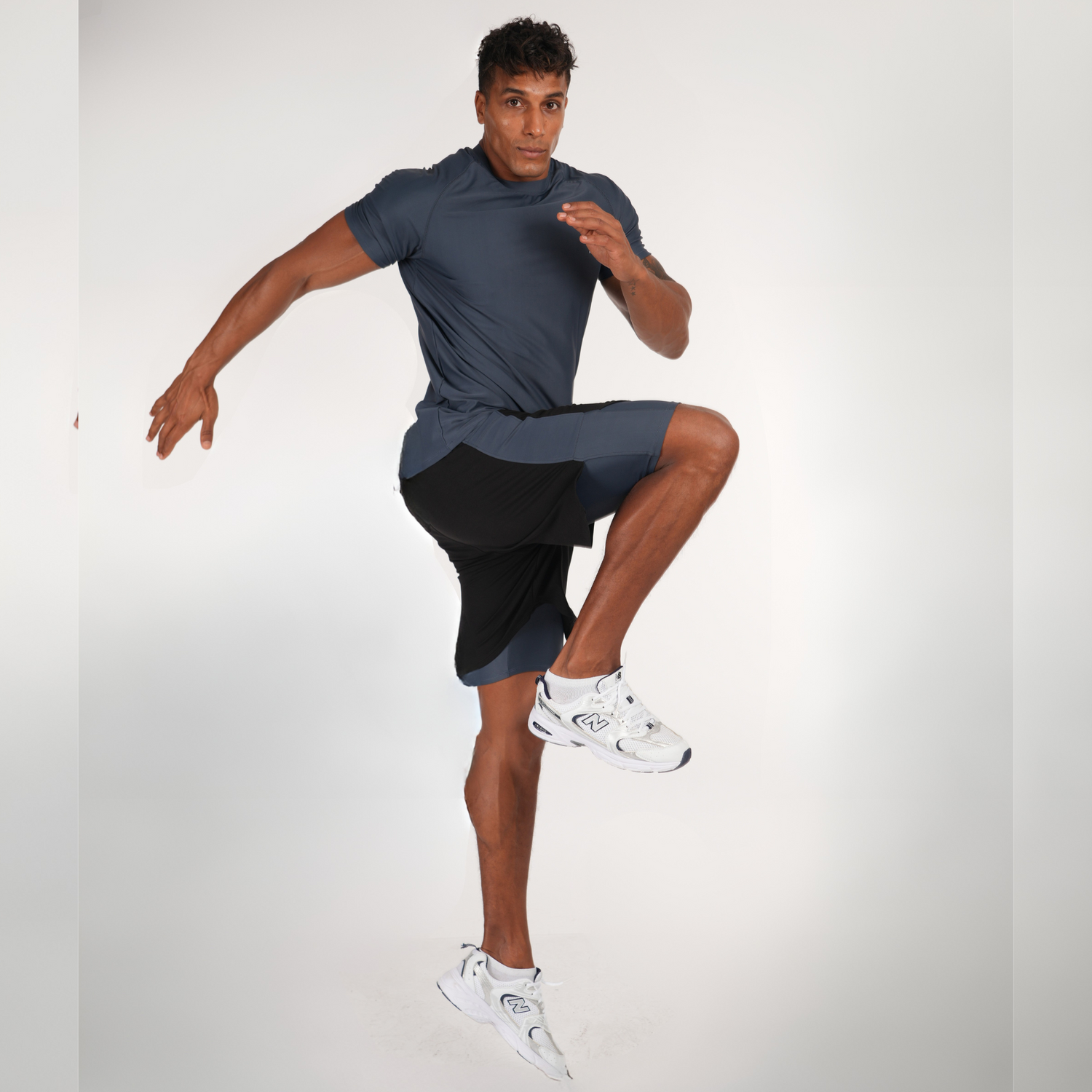 SET T-SHIRT &amp; SHORT ALL IN 1 TIGERZ